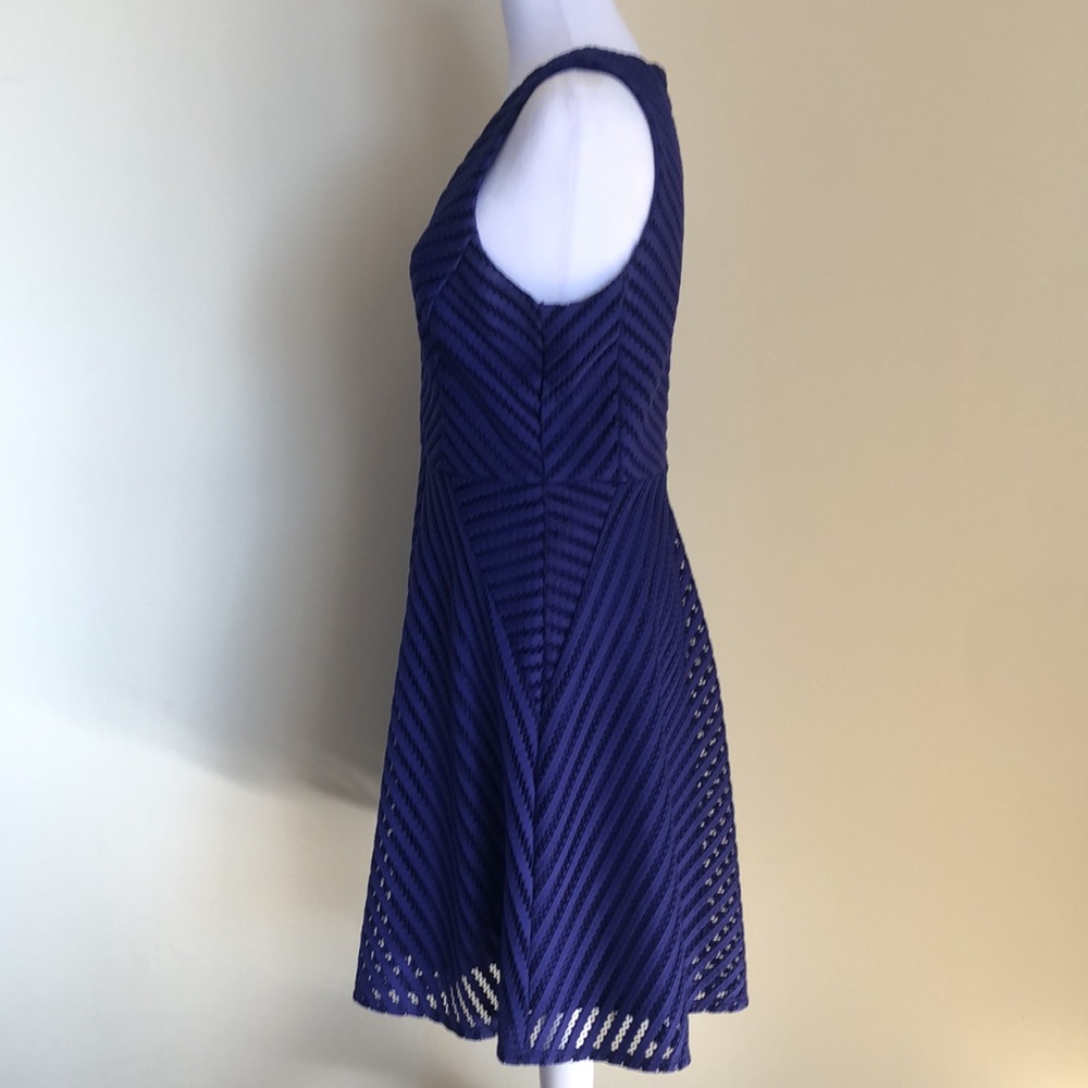 MOSSIMO LADIES V NECK ZIP BACK UNIQUE TEXTURE ROYAL BLUE US SIZE M - Picture 2 of 9